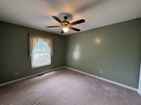 1303 North Magnolia Drive Marion IL 62959