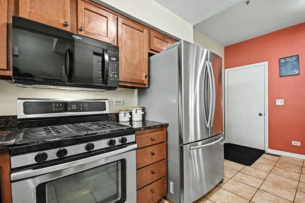 1149 East Cambria Lane Lombard IL 60148