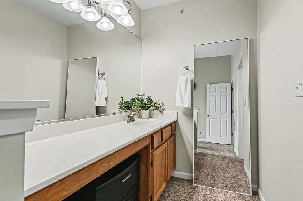 1149 East Cambria Lane Lombard IL 60148