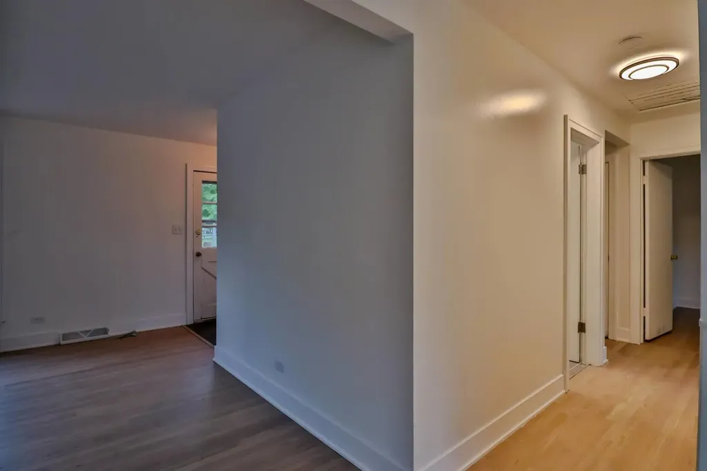 30W162 Claymore Lane Naperville IL 60563