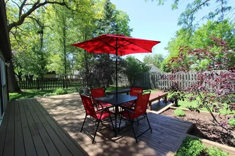 206 East Cunningham Drive Palatine IL 60067