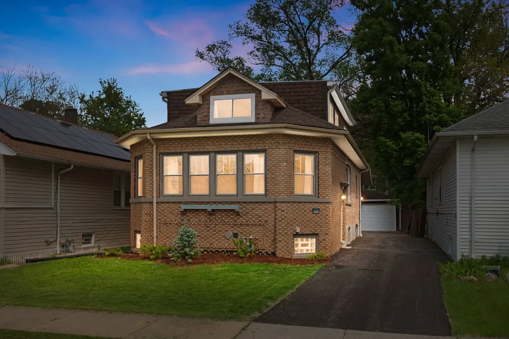 1929 South 3rd Avenue Maywood IL 60153