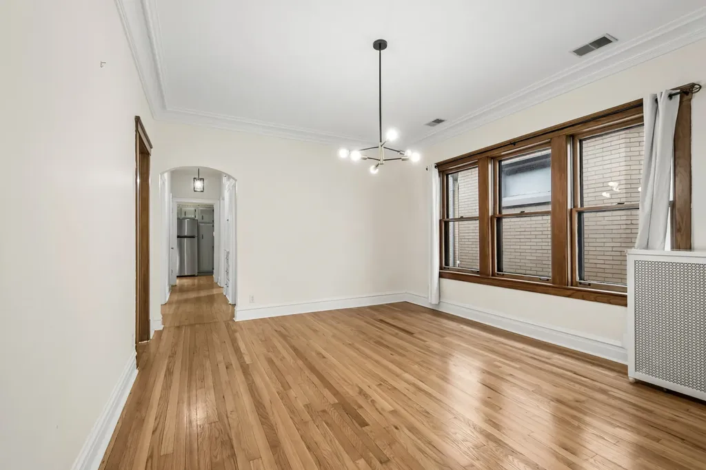 4426 North Francisco Avenue Chicago IL 60625
