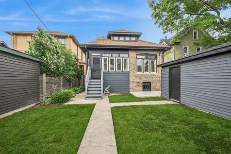 4426 North Francisco Avenue Chicago IL 60625