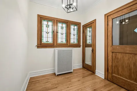 4426 North Francisco Avenue Chicago IL 60625