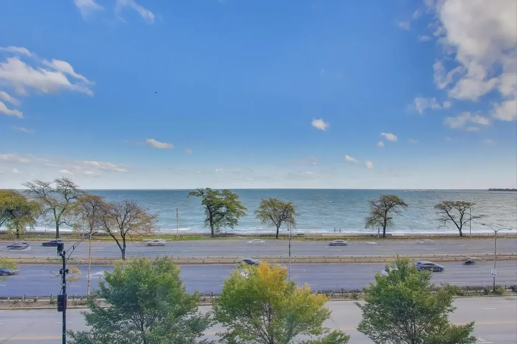1440 North Lake Shore Drive Chicago IL 60610