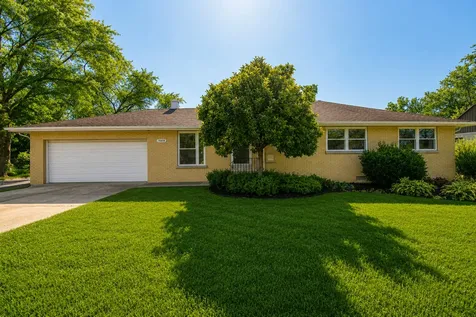 17649 65TH Avenue Tinley Park IL 60477
