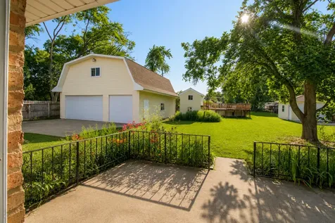 17649 65TH Avenue Tinley Park IL 60477