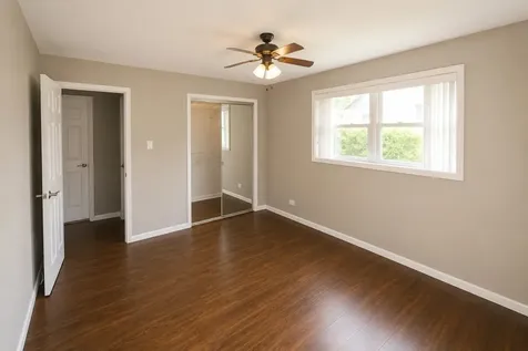 17649 65TH Avenue Tinley Park IL 60477