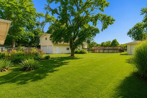 17649 65TH Avenue Tinley Park IL 60477