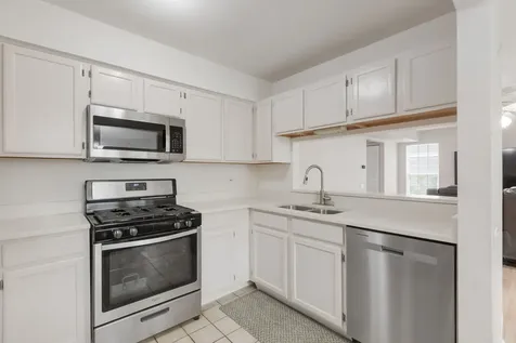 647 North Charter Hall Drive Palatine IL 60067
