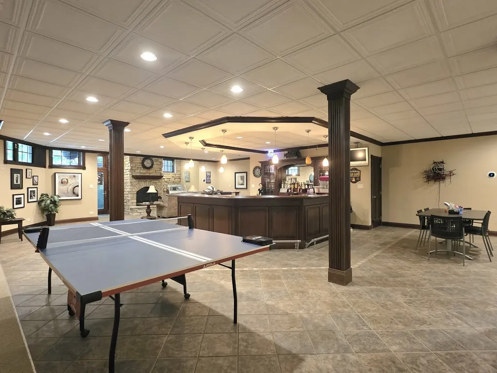 1930 Tessington Court New Lenox IL 60451