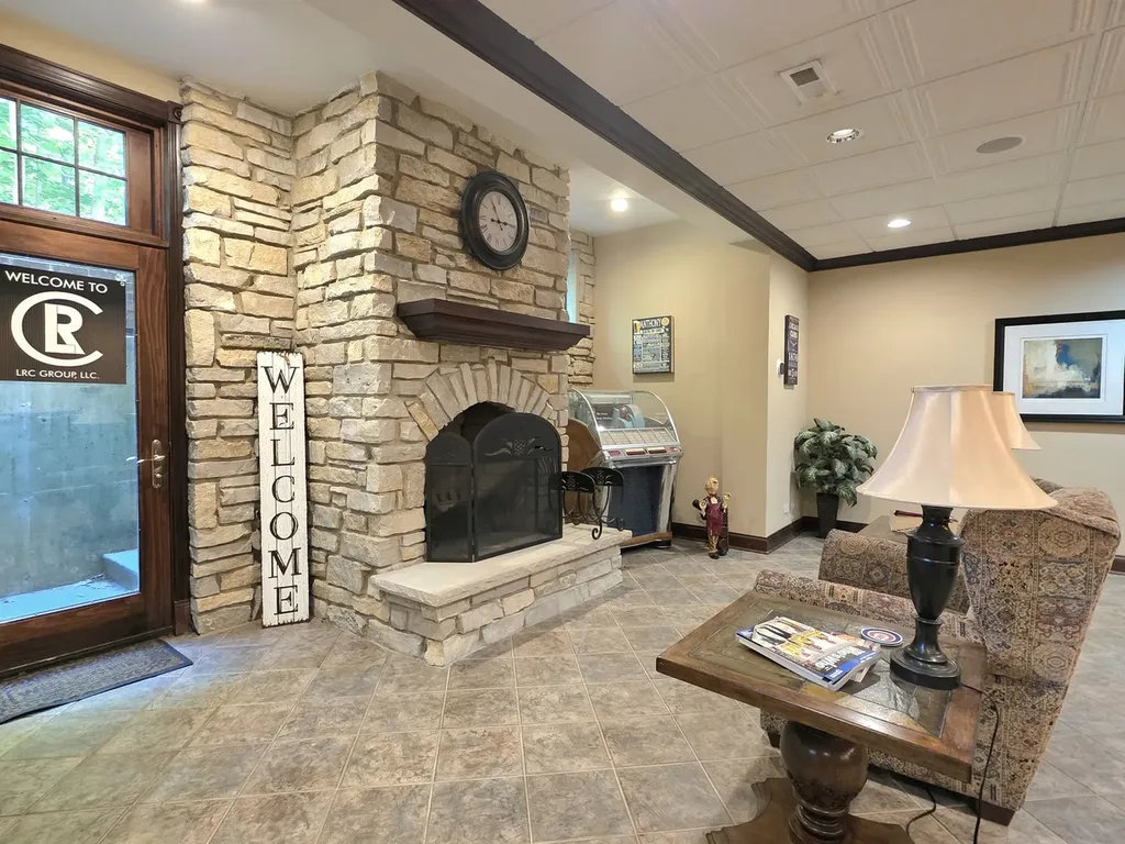 1930 Tessington Court New Lenox IL 60451