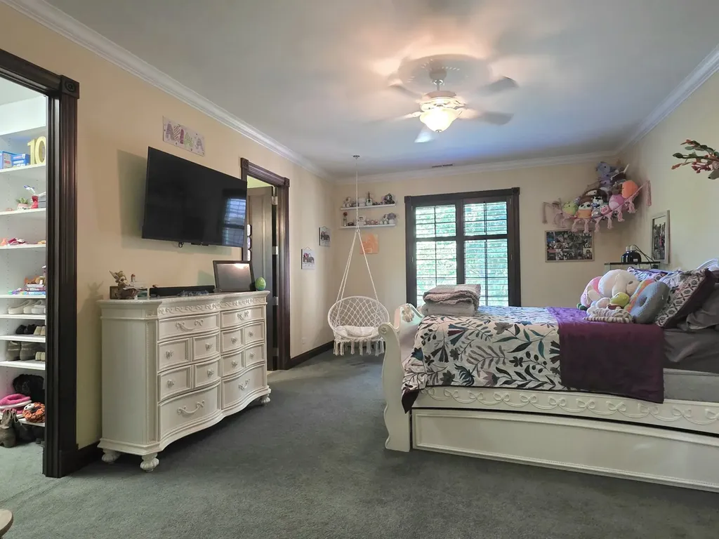 1930 Tessington Court New Lenox IL 60451