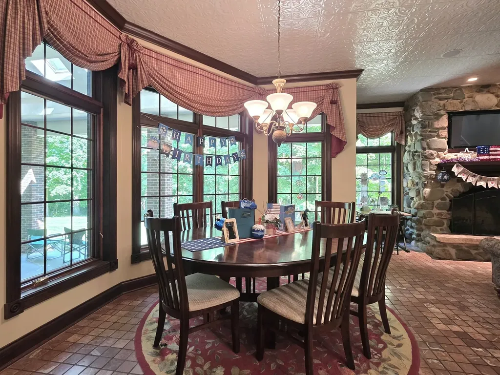 1930 Tessington Court New Lenox IL 60451
