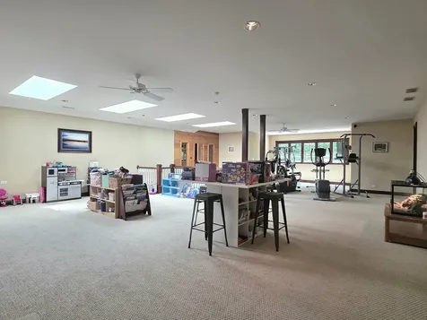 1930 Tessington Court New Lenox IL 60451