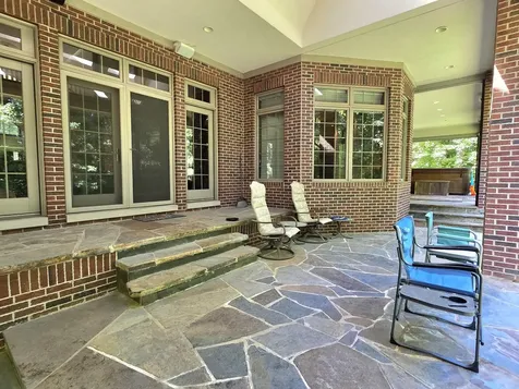 1930 Tessington Court New Lenox IL 60451