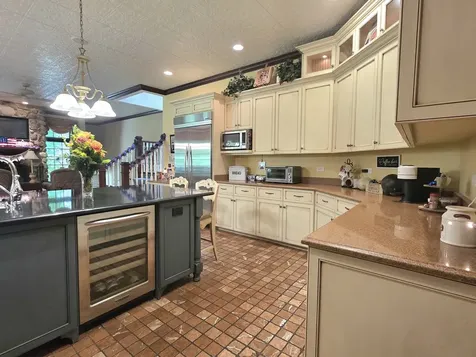 1930 Tessington Court New Lenox IL 60451