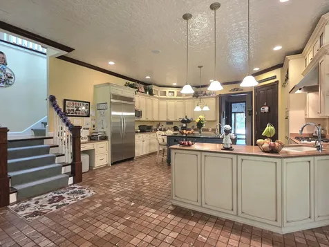 1930 Tessington Court New Lenox IL 60451
