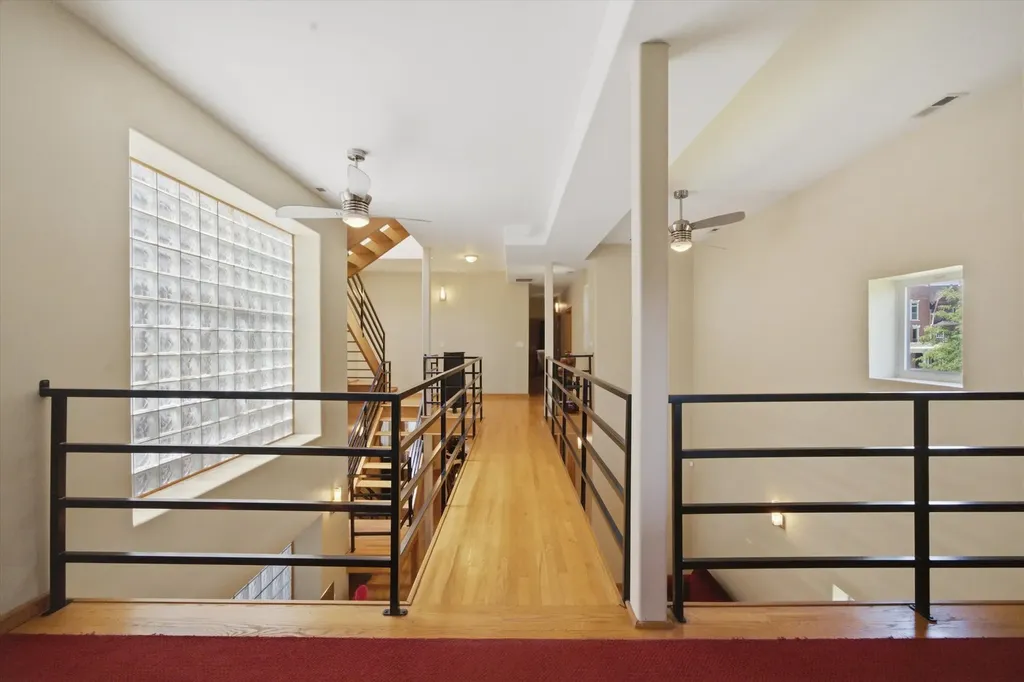 4507 South Prairie Avenue Chicago IL 60653
