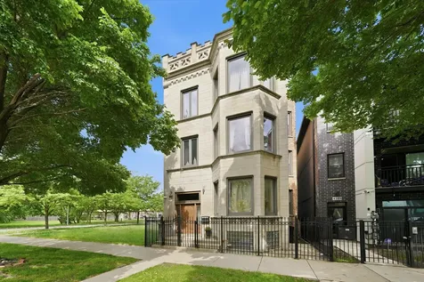 4507 South Prairie Avenue Chicago IL 60653