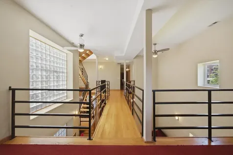 4507 South Prairie Avenue Chicago IL 60653