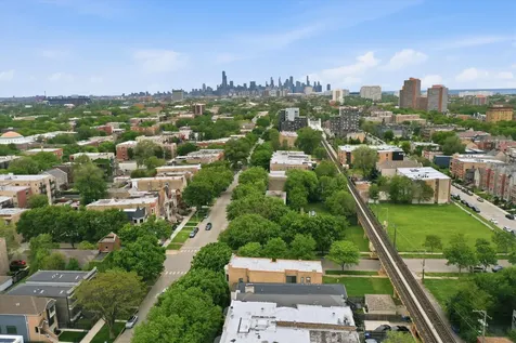 4507 South Prairie Avenue Chicago IL 60653