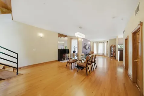 4507 South Prairie Avenue Chicago IL 60653