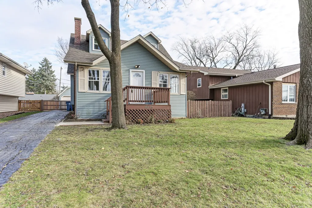 4915 Edward Avenue Downers Grove IL 60515