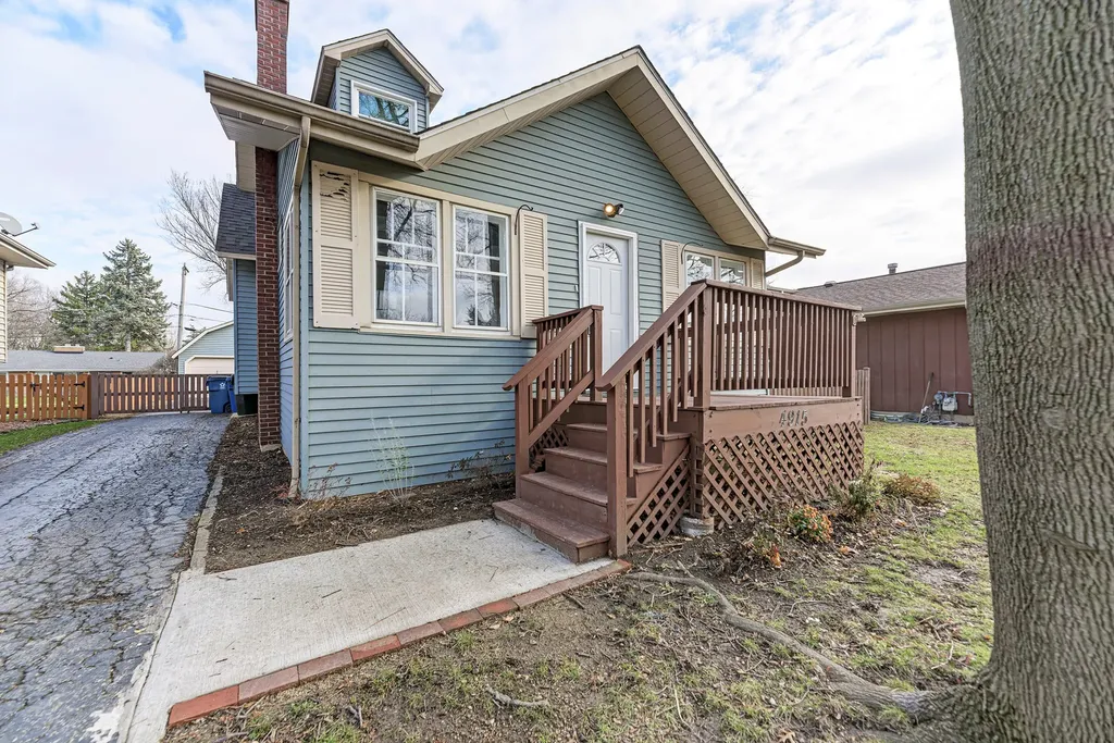 4915 Edward Avenue Downers Grove IL 60515