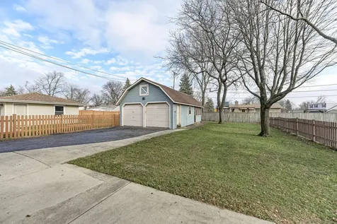 4915 Edward Avenue Downers Grove IL 60515
