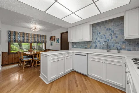 40 Fairview Avenue Deerfield IL 60015