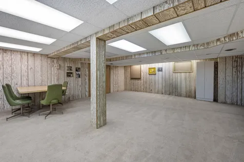 40 Fairview Avenue Deerfield IL 60015