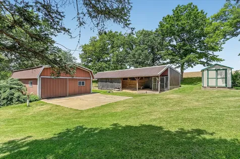 8443 East Farm School Road Rock City IL 61070