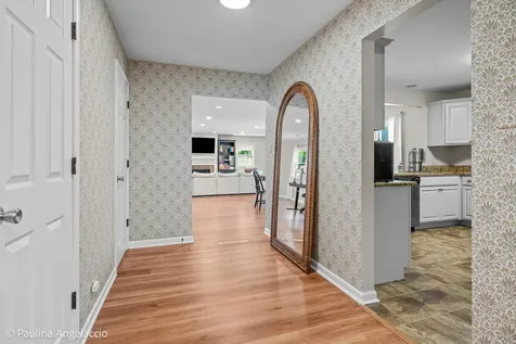 5547 South Bruner Street Hinsdale IL 60521