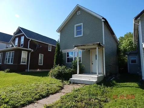 2426 5TH Avenue Moline IL 61265