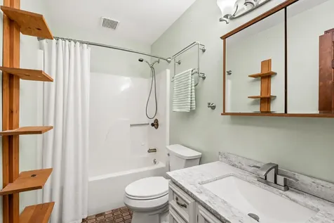 44W043 Fox Wilds Drive St. Charles IL 60175