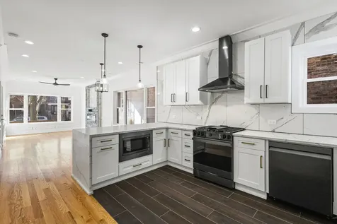 3934 North Sawyer Avenue Chicago IL 60618