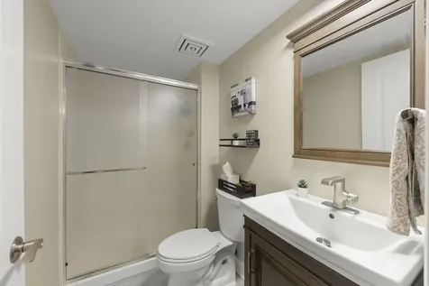 17652 Crestview Court Orland Park IL 60467