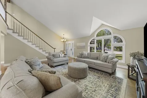 17652 Crestview Court Orland Park IL 60467