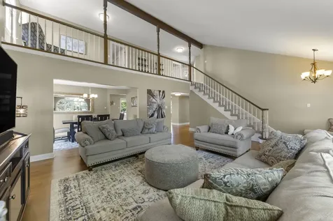17652 Crestview Court Orland Park IL 60467