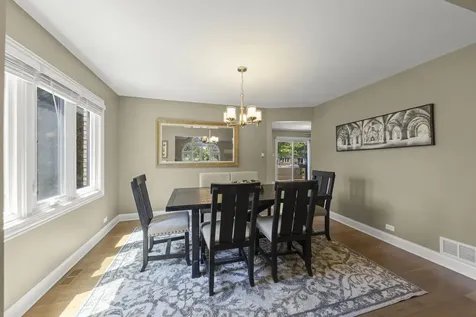 17652 Crestview Court Orland Park IL 60467