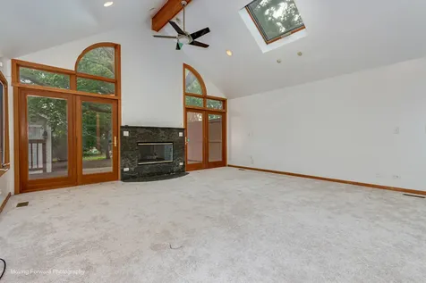 827 North Loomis Street Naperville IL 60563