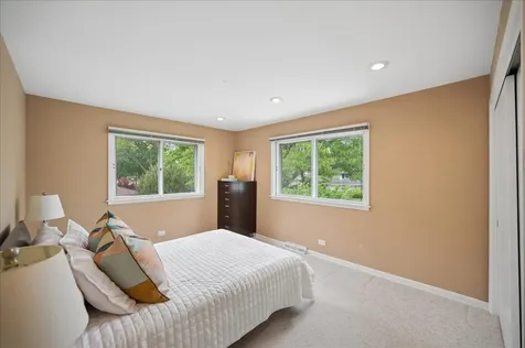 3137 Greenleaf Avenue Wilmette IL 60091