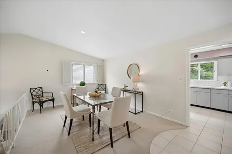 3137 Greenleaf Avenue Wilmette IL 60091