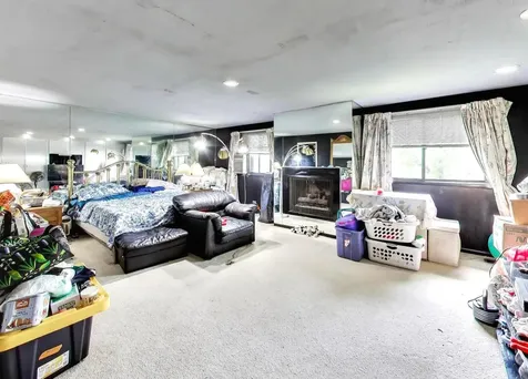 2617 Summit Avenue Highland Park IL 60035