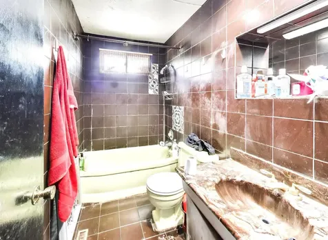 2617 Summit Avenue Highland Park IL 60035