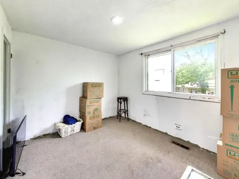 2617 Summit Avenue Highland Park IL 60035