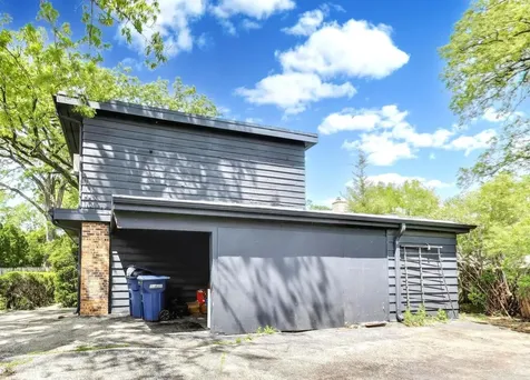 2617 Summit Avenue Highland Park IL 60035