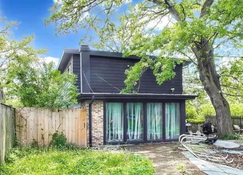 2617 Summit Avenue Highland Park IL 60035